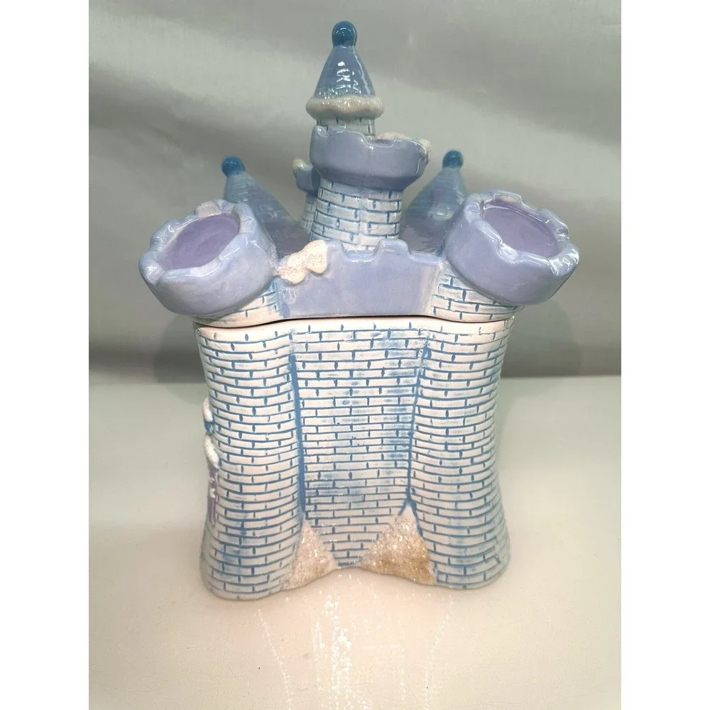 ⭐️ Disney Frozen Frost Aurora Castle 11.5